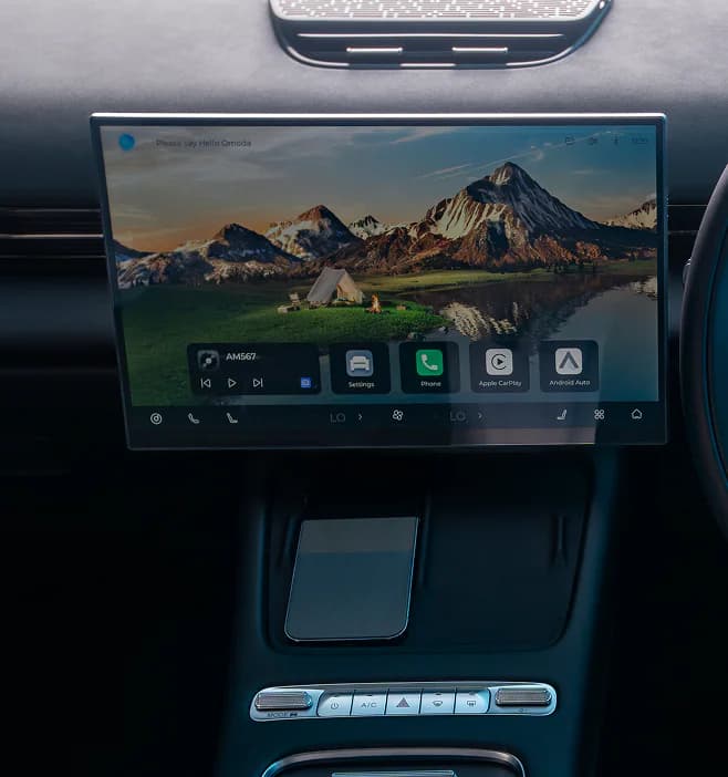 OMODA C7 interior detail 1