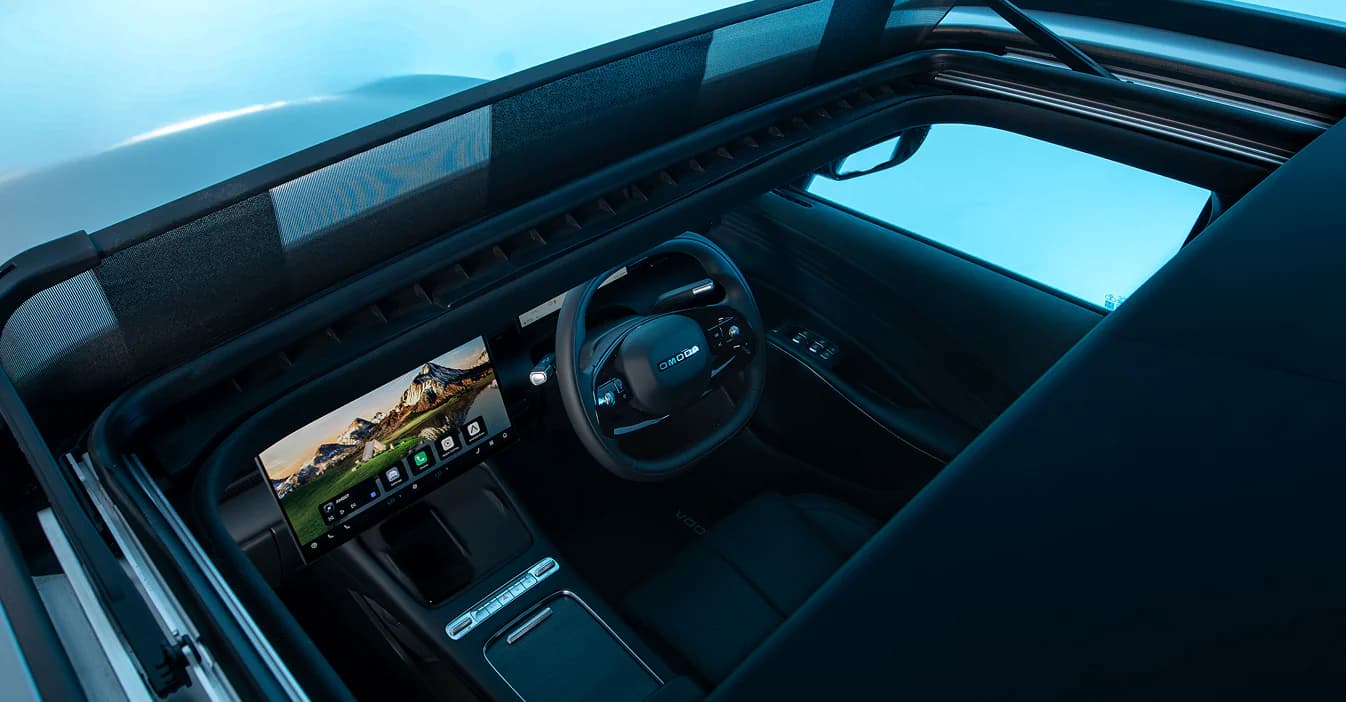 OMODA C7 interior detail 4